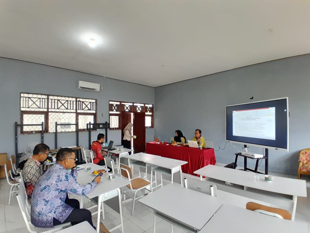 Perkuat Keamanan Sekolah, SMAN 2 Kuala Pembuang Gelar Rapat Penyusunan Program Kerja TPPK SMAN 2 Kuala Pembuang 